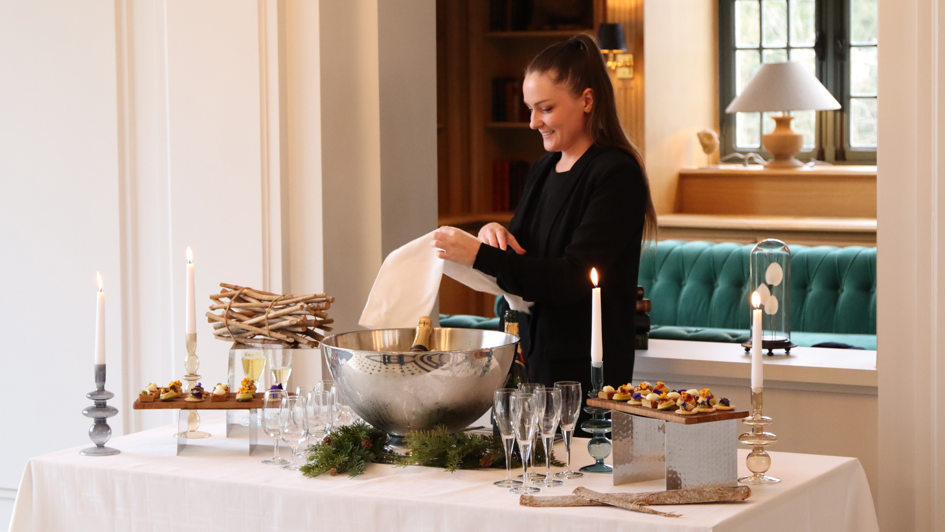 vestibule-grand_escalier_bibibliotheque_galerie-1-1